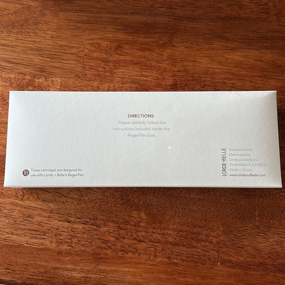 NIB Lorde + Belle Complete Kit Regen Pen with 30 daily cartridges & serum - Picture 14 of 15